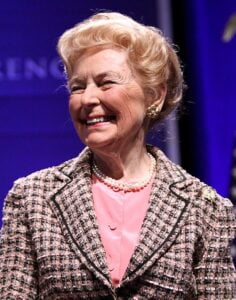 Phyllis_Schlafly_by_Gage_Skidmore_4